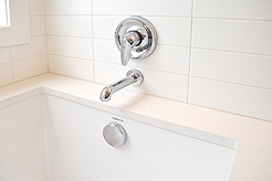 SUPER STYLE TOWNHOUSE